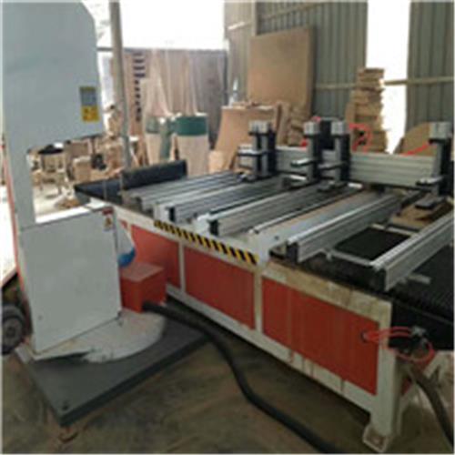 數控帶鋸機 華洲木工機械 木工數控帶鋸機