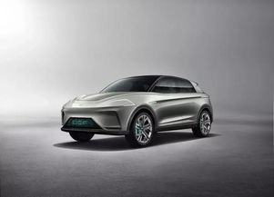 巔峰駕馭 世界級電動超跑，1200千瓦的狂野與2.5秒的極致